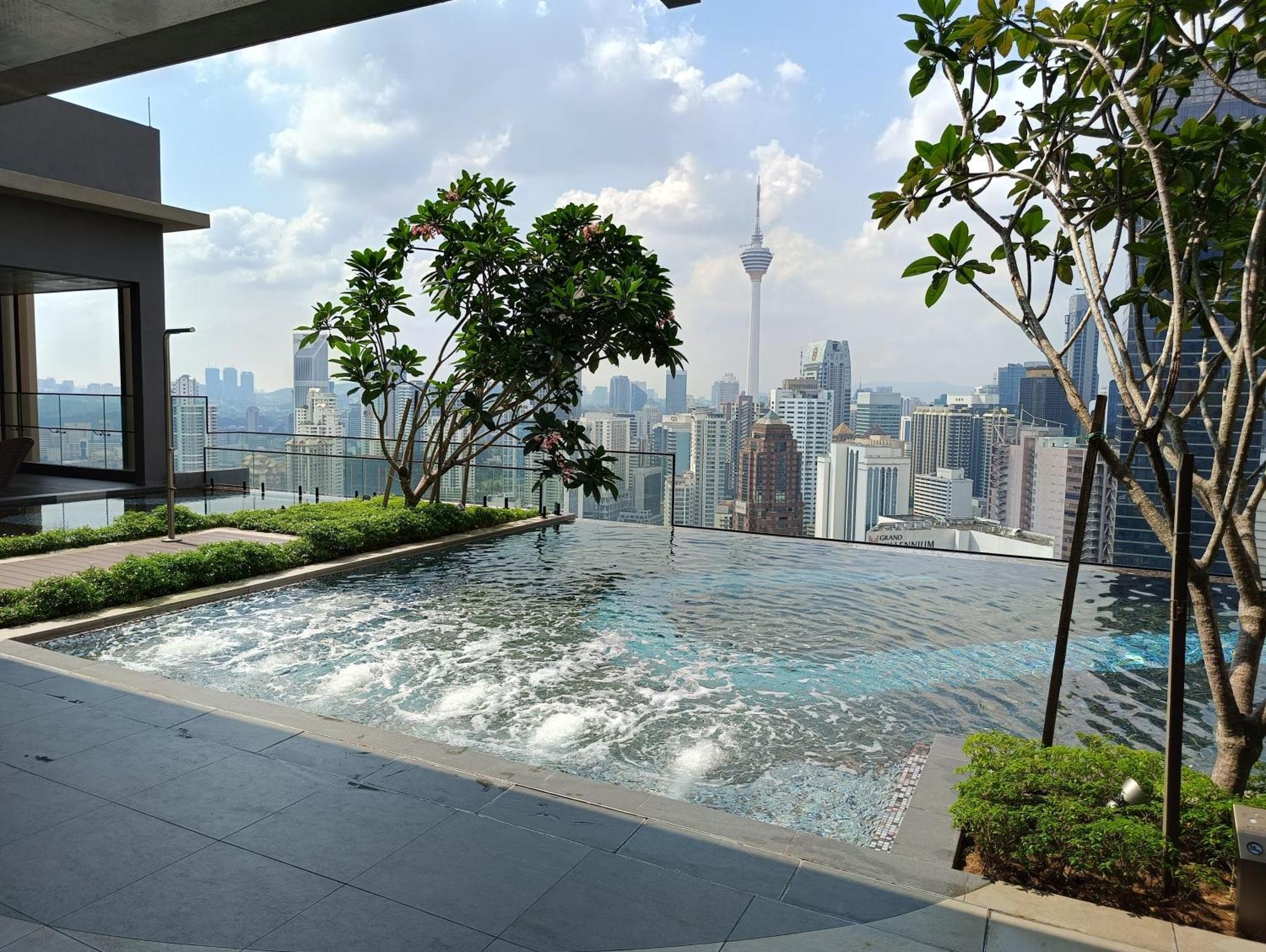 Klcc Suites At Axon Residence Куала Лумпур Екстериор снимка