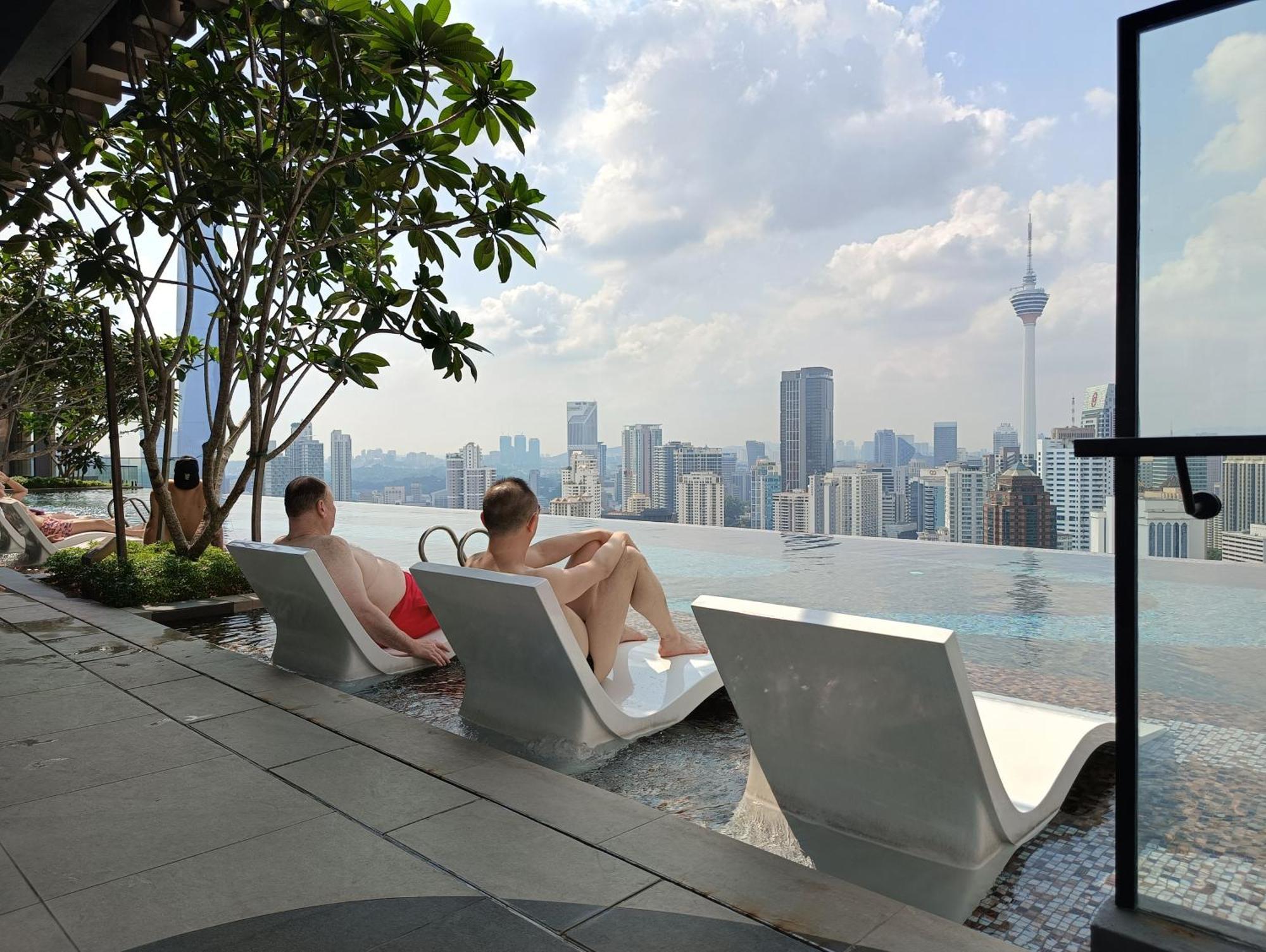 Klcc Suites At Axon Residence Куала Лумпур Екстериор снимка