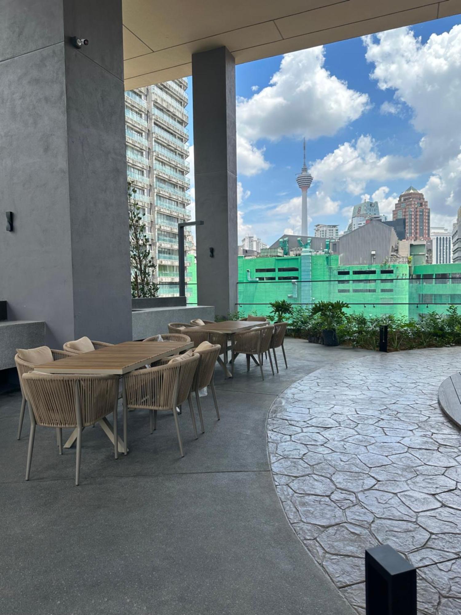 Klcc Suites At Axon Residence Куала Лумпур Екстериор снимка