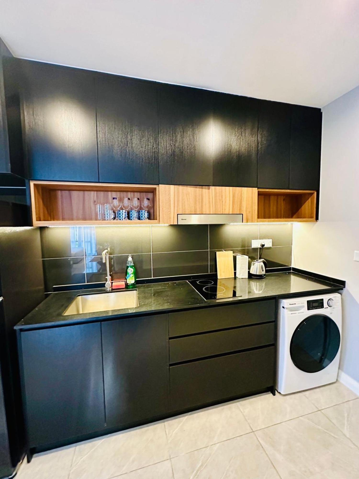 Klcc Suites At Axon Residence Куала Лумпур Екстериор снимка